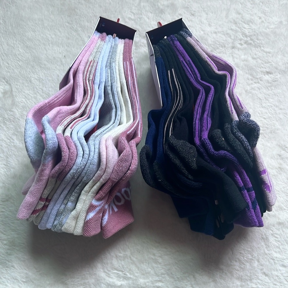 New Reebok Socks - Picture 2 of 6